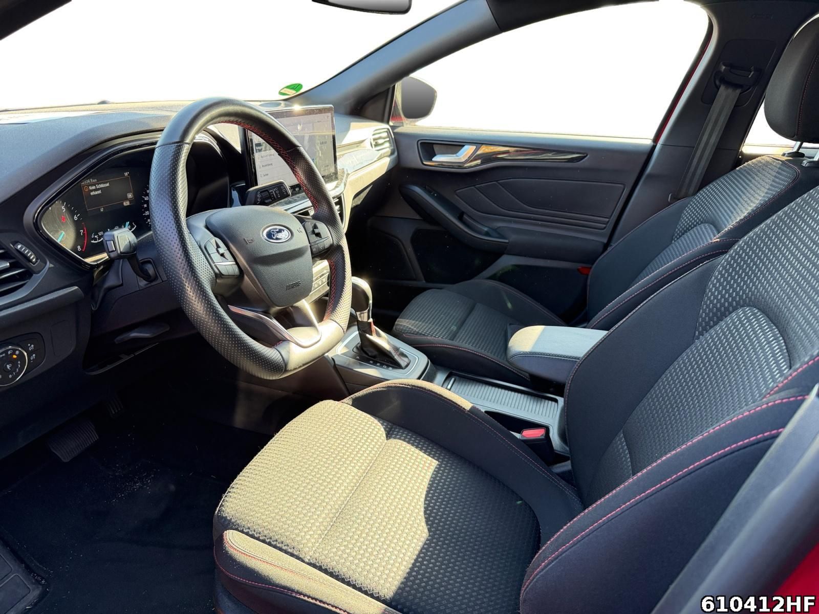 Fahrzeugabbildung Ford Focus ST-Line
