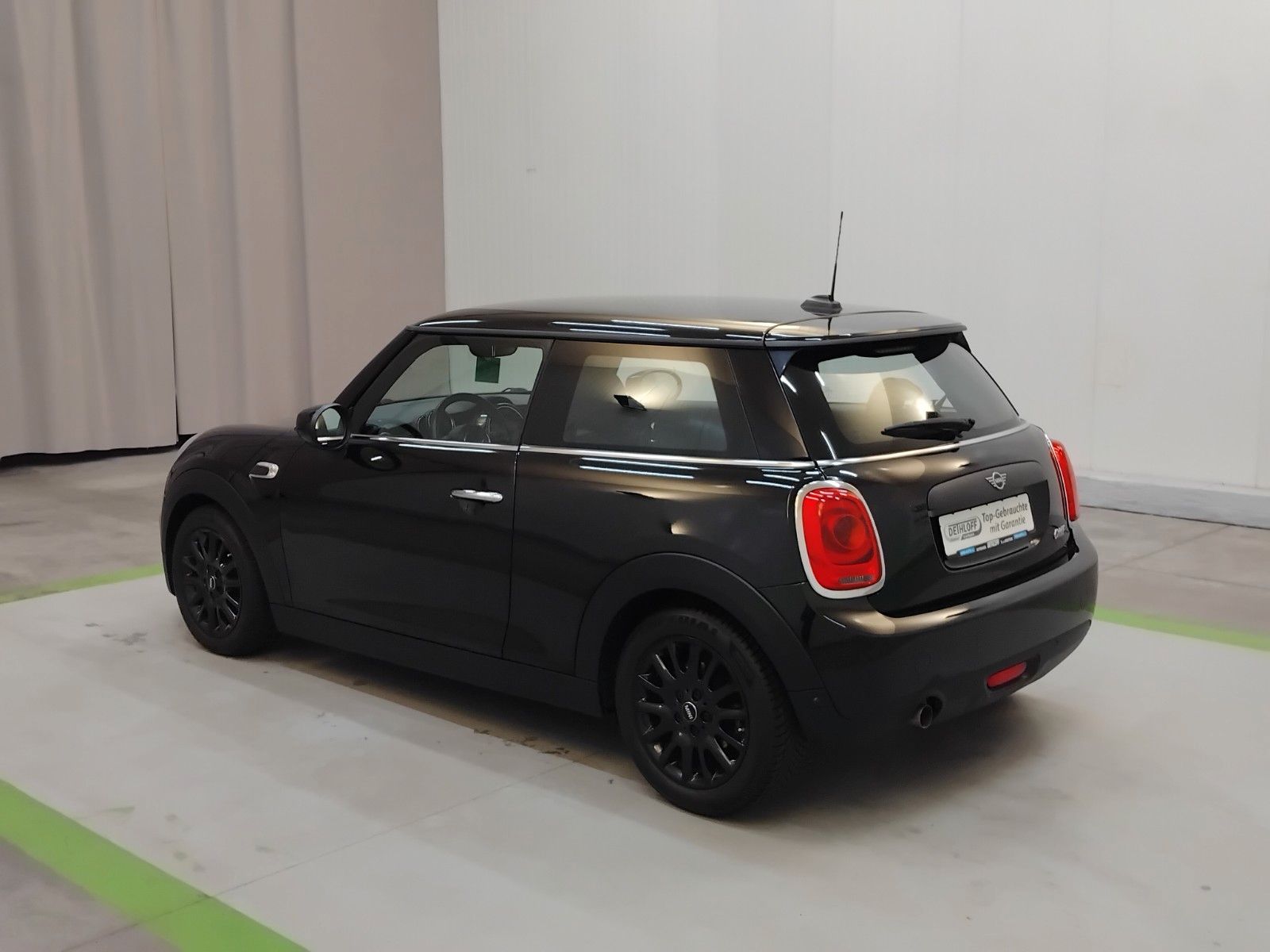 Mini ONE (11/2019, Benzin)