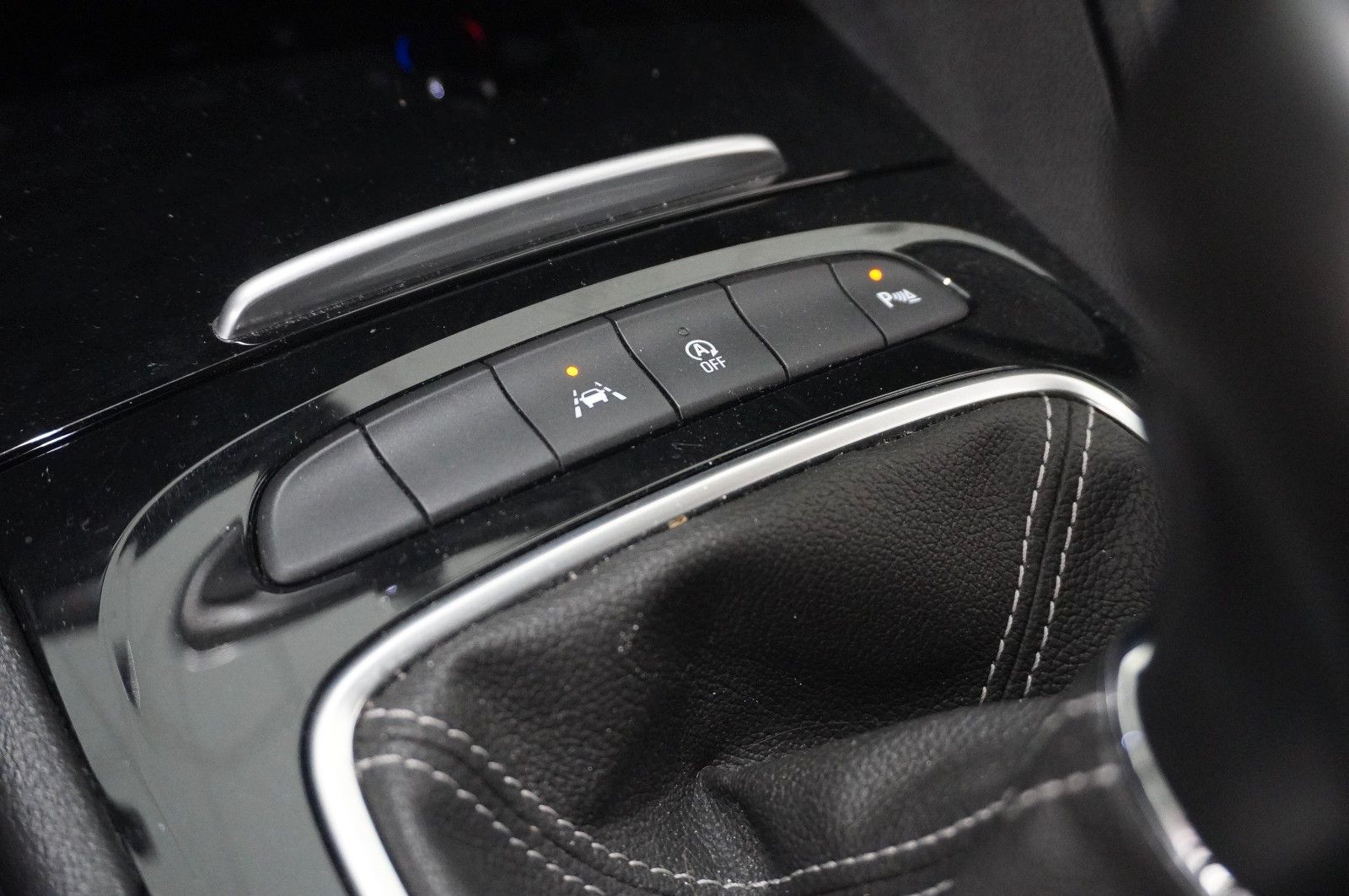 Fahrzeugabbildung Opel Insignia B ST 2.0D BUSINESS NAVI/LED/KAMERA/AHK