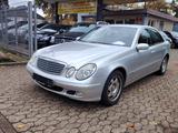 Mercedes-Benz E 240 / Automatikgetriebe / - gebrauchte Mercedes-Benz E 240 aus dem Jahr 2003