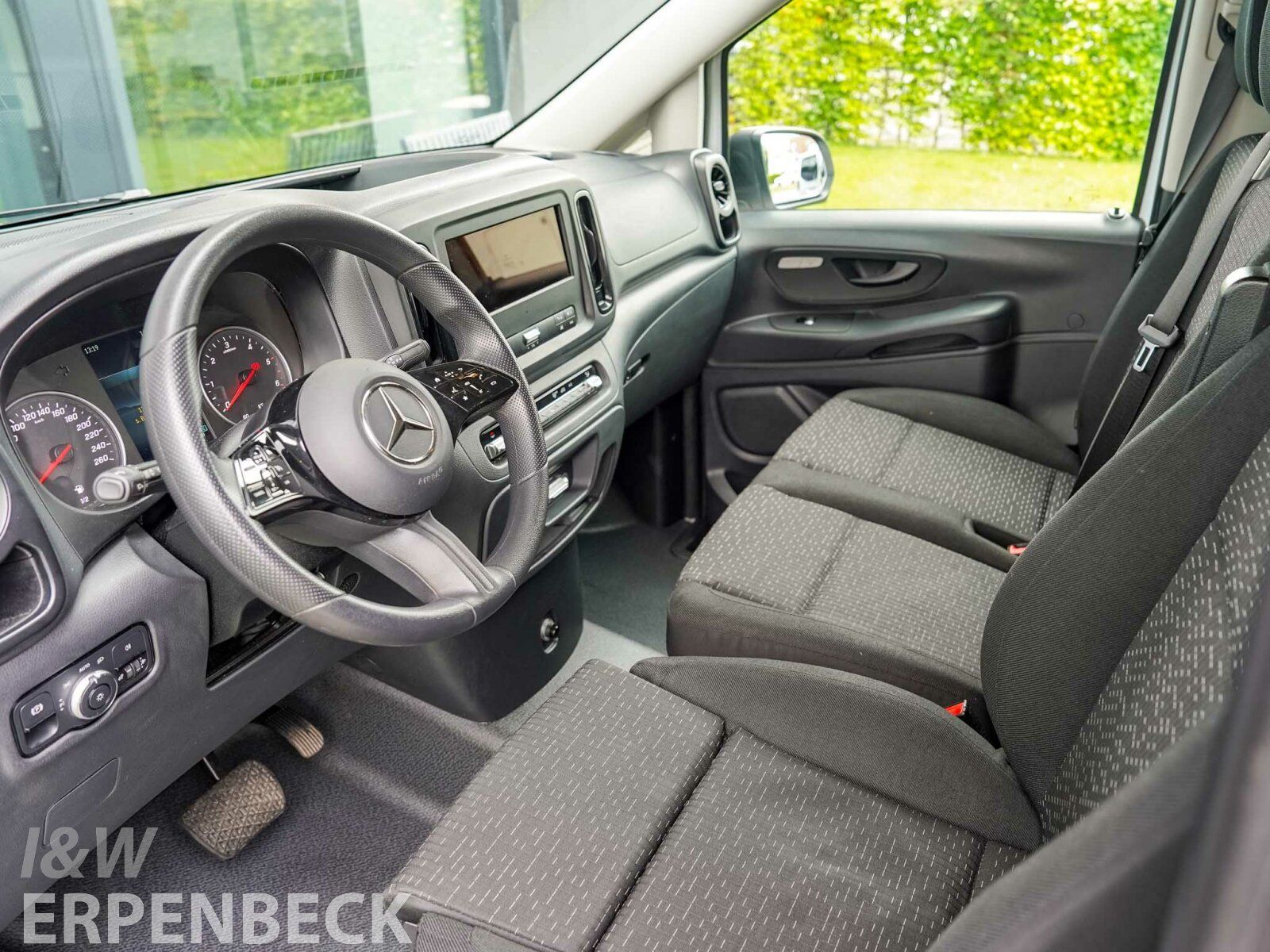 Fahrzeugabbildung Mercedes-Benz Vito 116 CDI Kasten Lang Pro