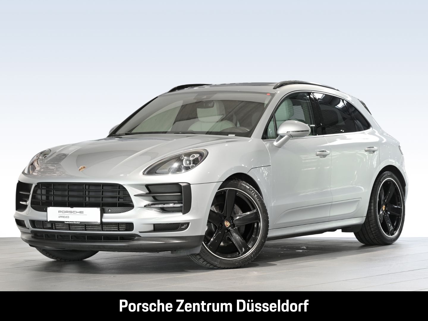 PORSCHE Macan Luftfederung Sportabgas Rückfahrkamera