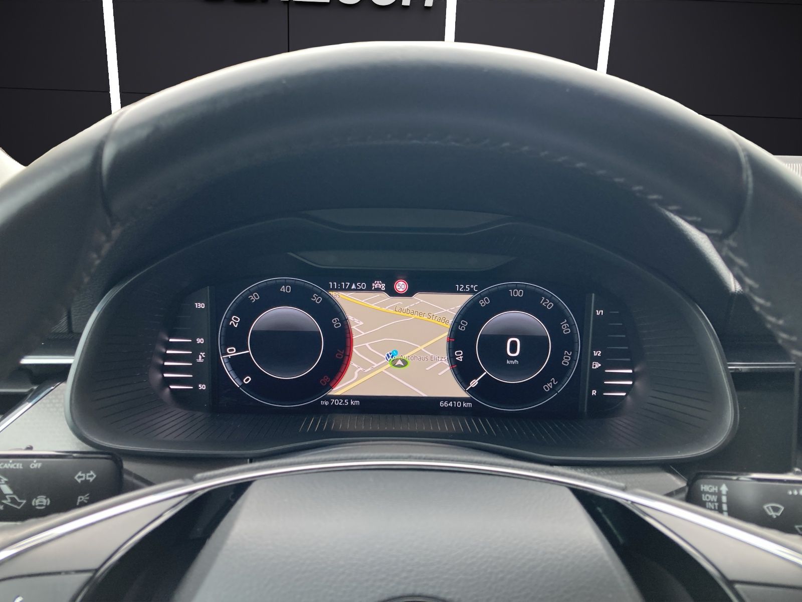 Fahrzeugabbildung SKODA Kamiq TSI Clever LED AHK Navi GRA RFK SH