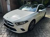 Mercedes-Benz A 180 d - Navi, Pano, Automatik (Progressive)  - Mercedes-Benz A-Class in Bremen