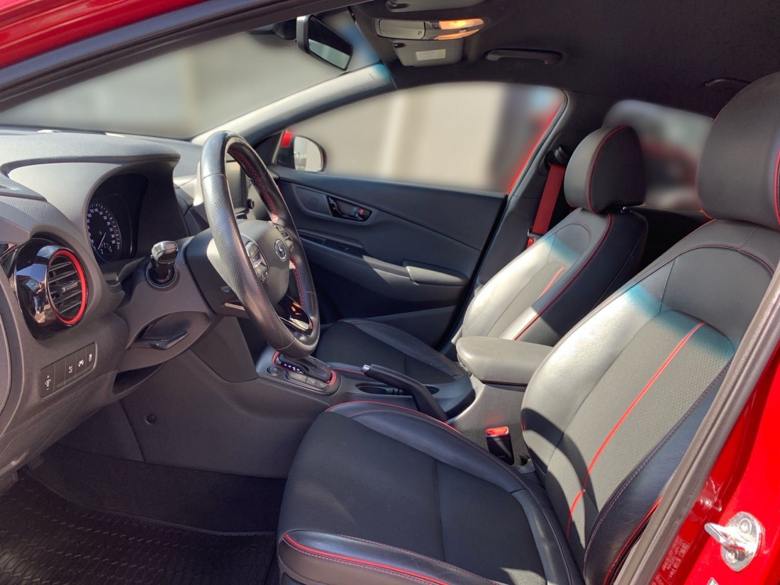 Fahrzeugabbildung Hyundai KONA 1.6 T-GDI Unique Navi LED