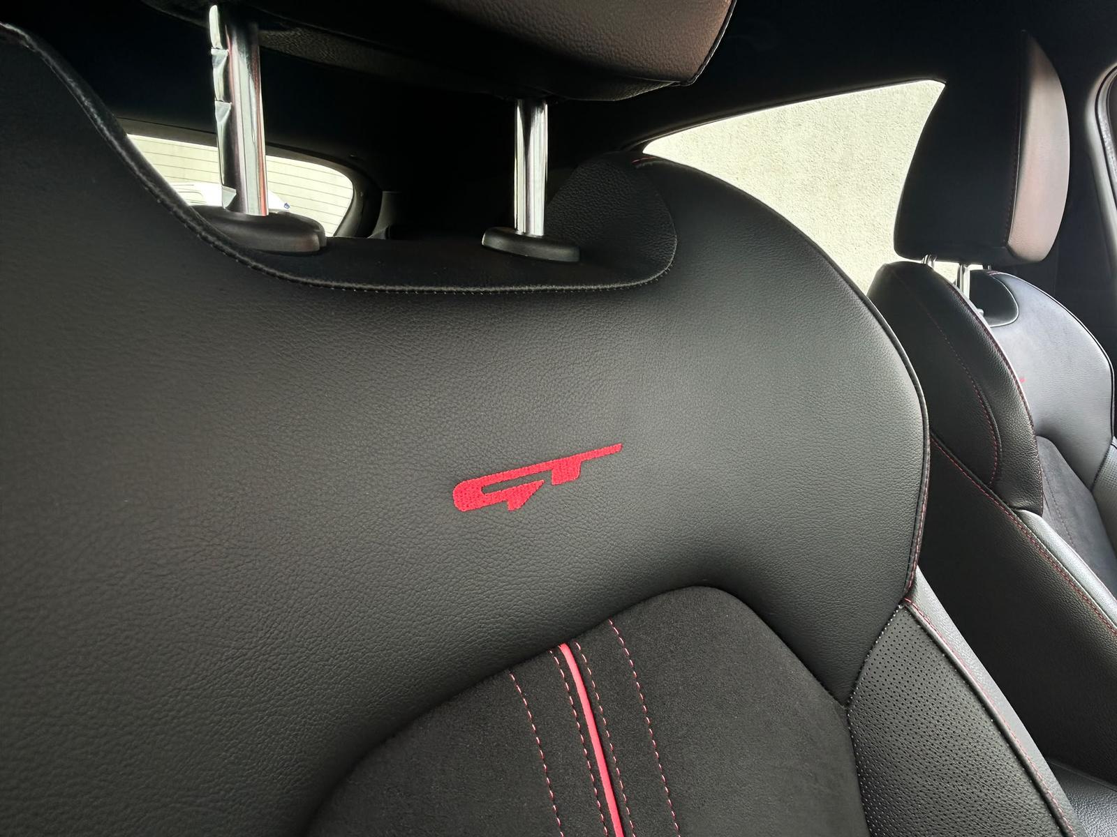 Kia Ceed GT 2.HD|AKPRAPOVIC|4xSHZ|KAMERA|18"|DIGITAL
