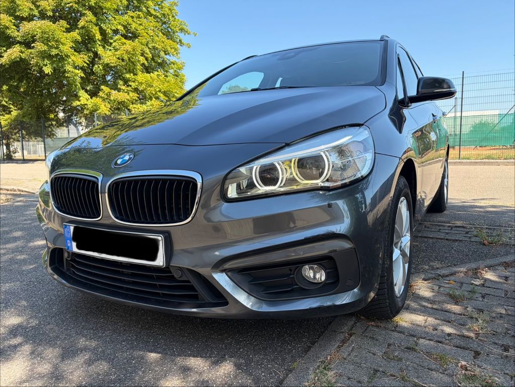 Image of BMW 218