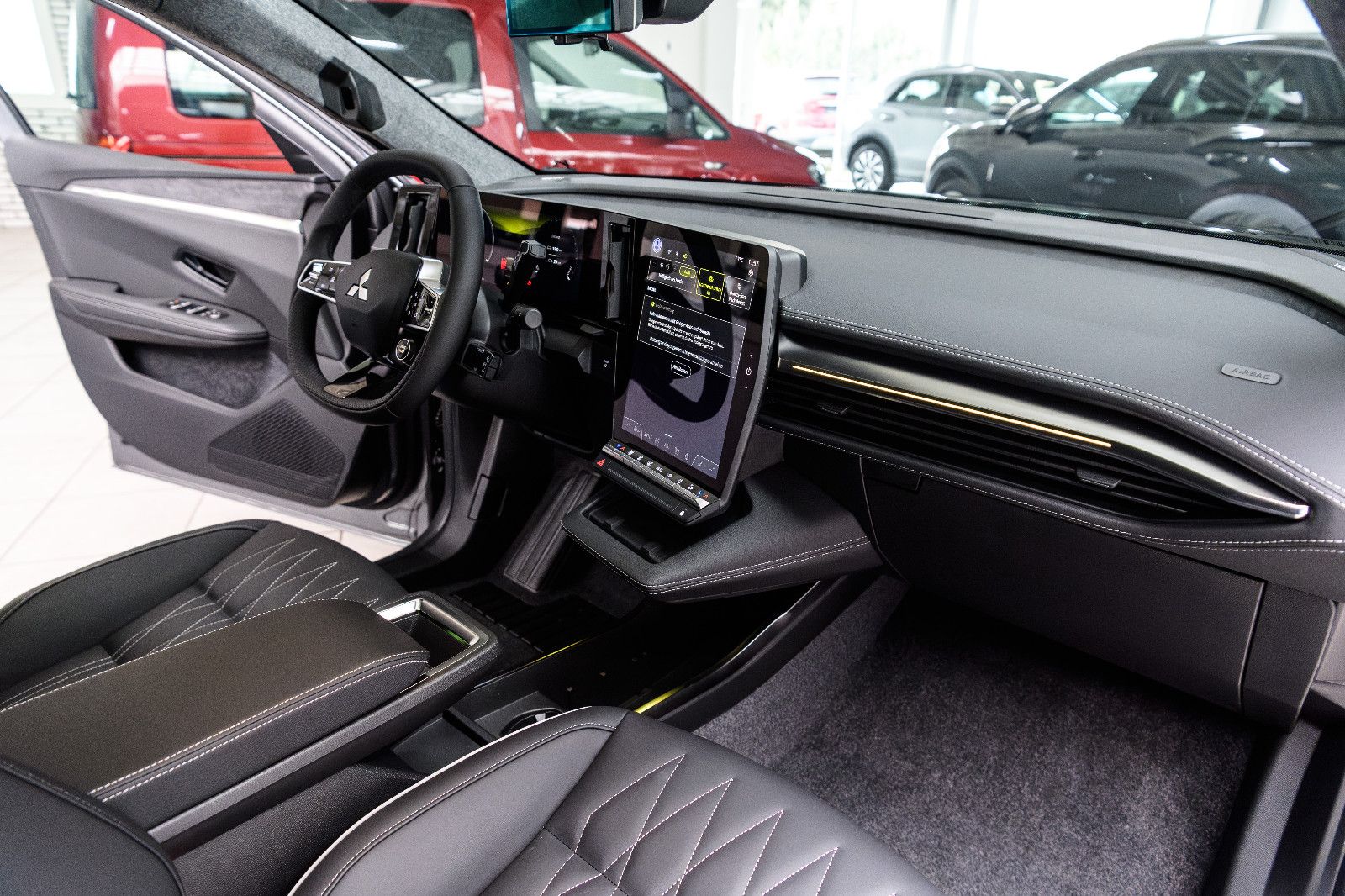 Fahrzeugabbildung Mitsubishi Eclipse Cross Luxury *22KW Laden