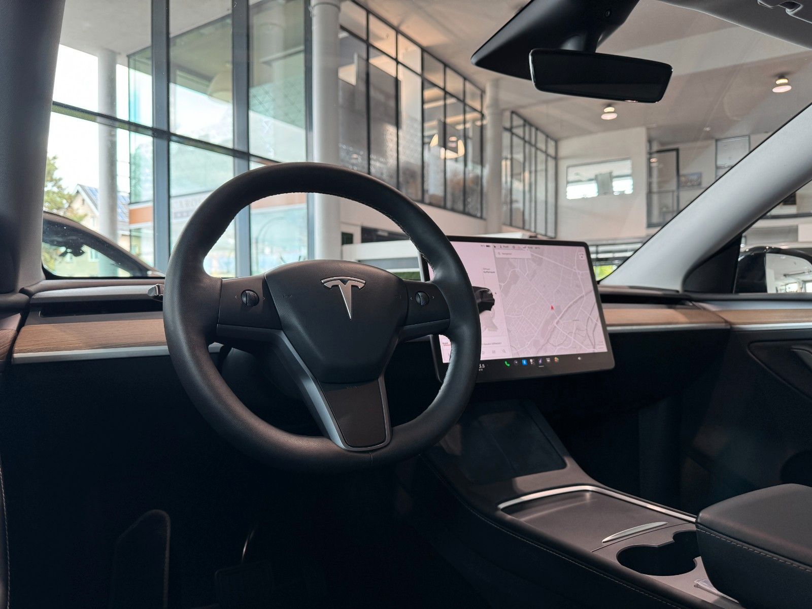 Tesla Model Y AWD Long Range Dual Motor Panorama AHK foto 4