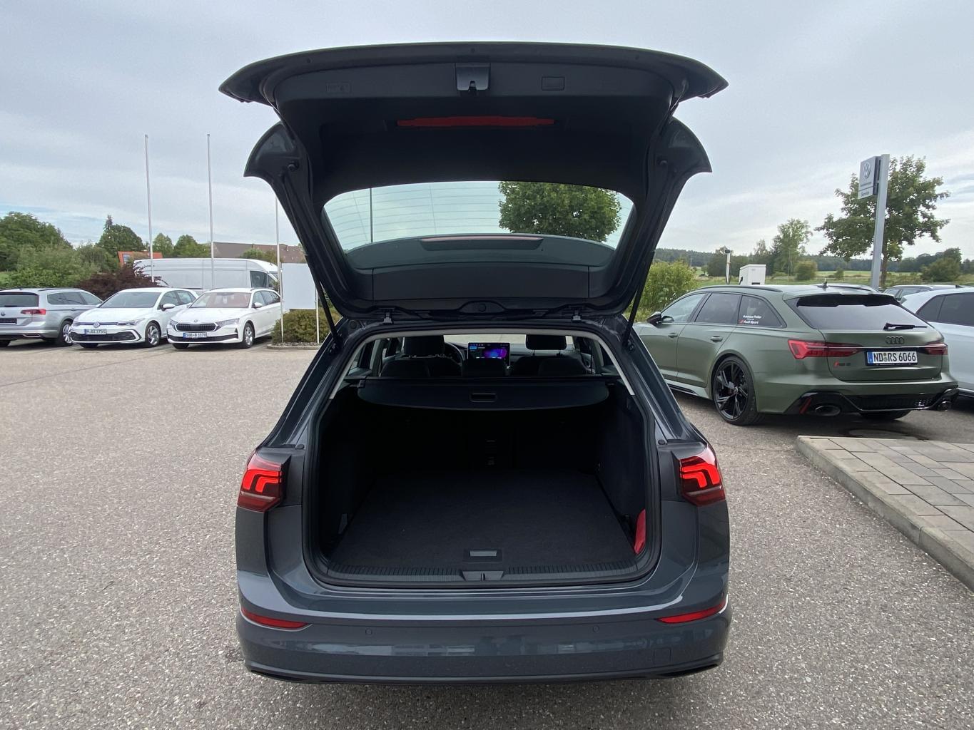 Volkswagen Golf Variant 1.5 eTSI DSG Life AHK+APP-CONNECT+A, миниатюра 18