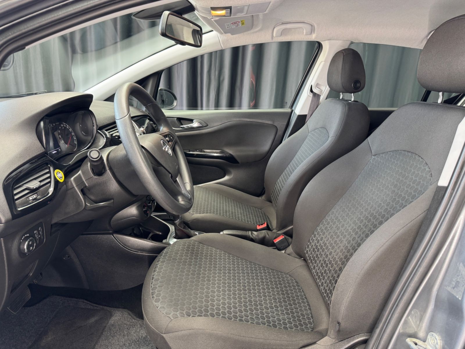 Fahrzeugabbildung Opel Corsa E Active ecoFlex|AUTOMATIK|NAV|TÜV 07/26|
