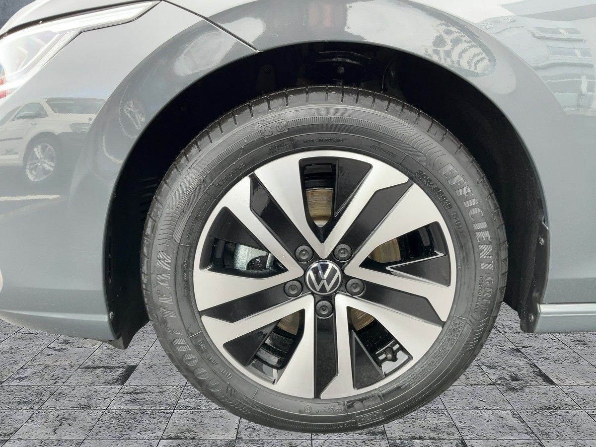Volkswagen Golf - Bild 8