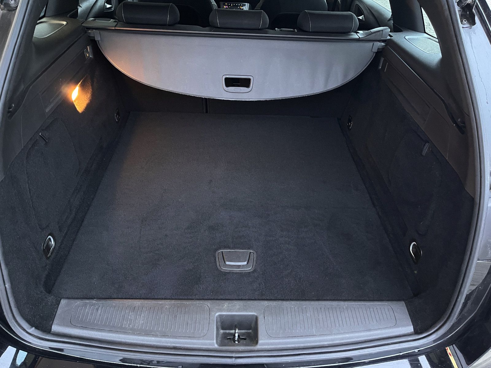 Fahrzeugabbildung Opel Astra K Sports Tourer 120 Jahre Start/Stop