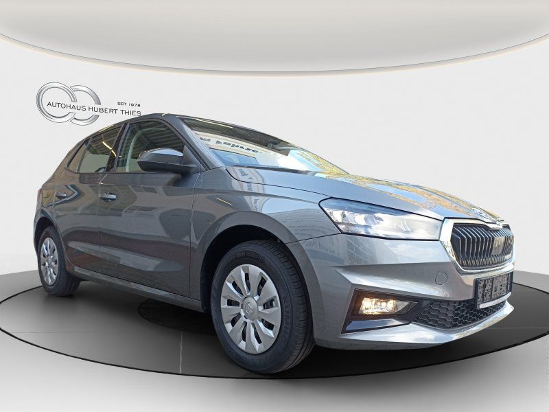 Fahrzeugansicht 4 Fahrzeugabbildung SKODA Fabia 1.0 TSI Essence