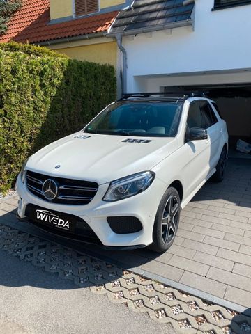 Mercedes-Benz GLE 350d 4Matic AMG-Line~Pano~Navi~ACC~AHK~360°