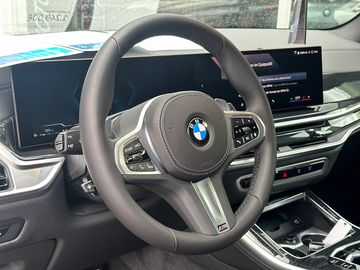 BMW X5 xDrive40d M Sportpaket Gestiksteuerung DAB
