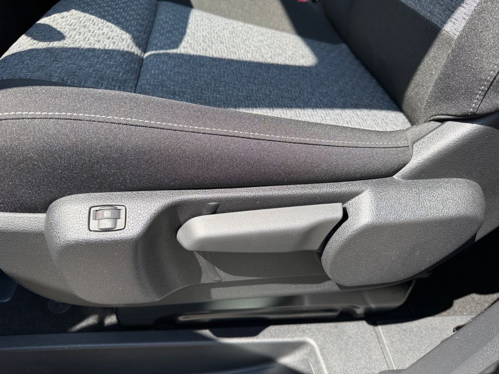 Fahrzeugabbildung Citroën Spacetourer M Diesel 180 Autm. Plus