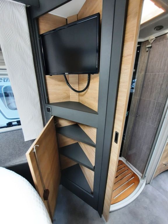 Fahrzeugabbildung Dethleffs Globetrotter XLi I 7850-2 DBM Vollausstattung /