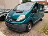 Renault Trafic Combi L1H1 2,7t  verglast - Renault Trafic: Grün