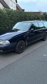 Volvo V70 Neu TÜV  Komfortabel & Sicher - gebrauchte Volvo V70 aus dem Jahr 2000
