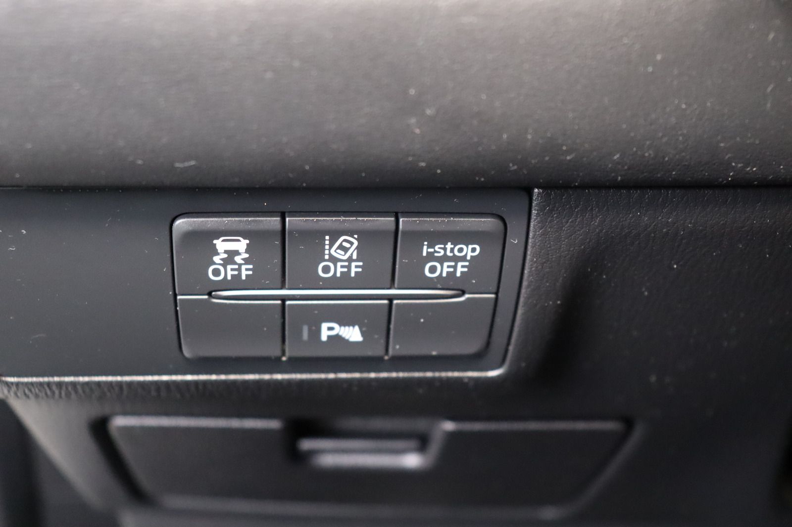 Fahrzeugabbildung Mazda 6 Kombi 1. Hand * Mwst. ausw. * HUD * Sitzhzg.