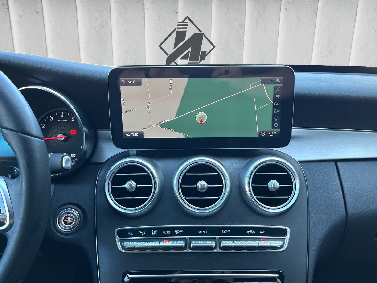 Fahrzeugabbildung Mercedes-Benz C 180 Avantgarde*LED*PDC*Kamera*SHZ*9G-Aut.**
