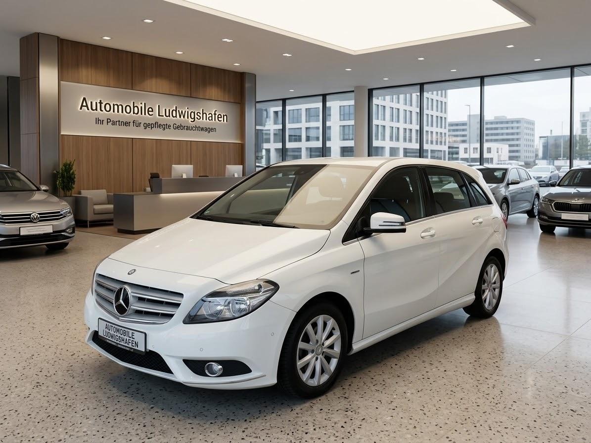 Mercedes-Benz B 180