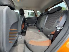 Fahrzeugabbildung Captur Experience 1.2 TCe 120 Navi Klimaautom Fa