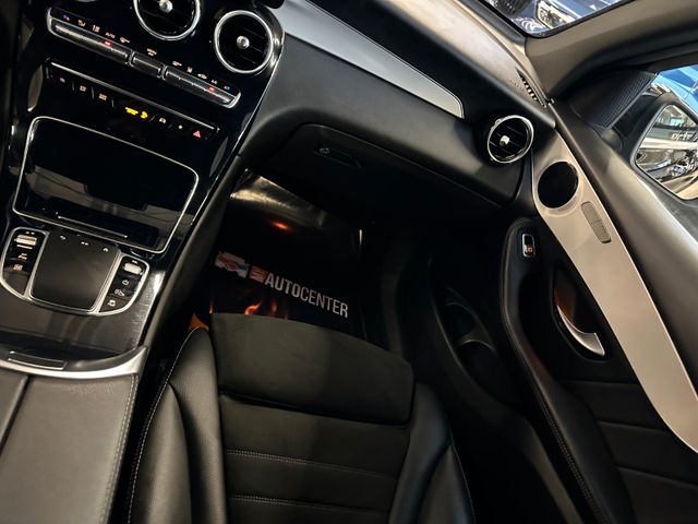 Mercedes-Benz GLC 300 de 4Matic *1. Hand*AHK*Klima*SHZ*LED*Nav