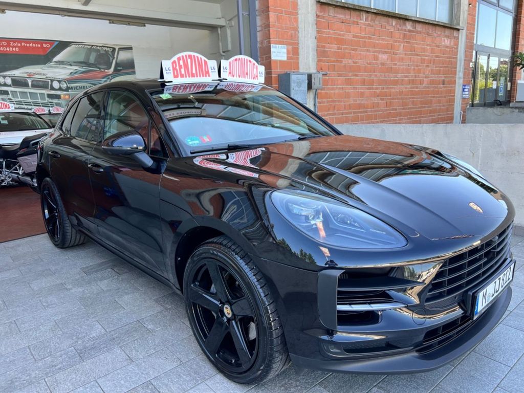 Image of Porsche Macan