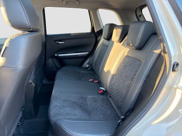 Fotografie 13 des Suzuki Vitara 1.4 Comfort+ AHK Panorama NAVI