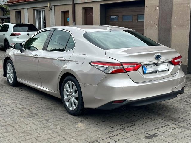 Toyota Camry 2.5 Hybrid /ACC/R-KAMERA/LANE ASSIST/