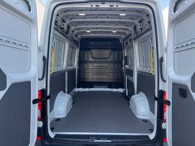 Crafter 35 Kasten HD Motor: 2,0 l TDI SCR 103 kW