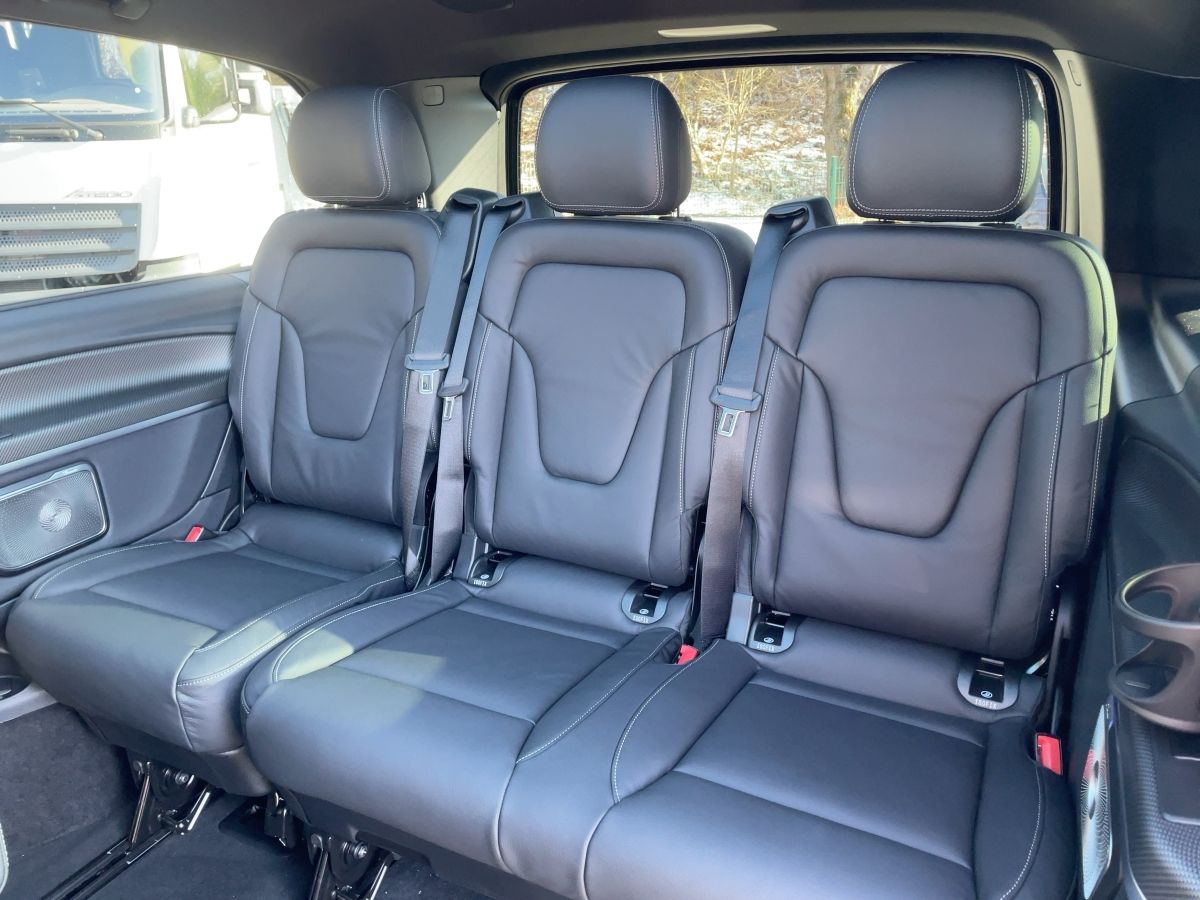 Fahrzeugabbildung Mercedes-Benz V 300 d 4M lang AMG/Night/Facelift/Pano/360°/AHK