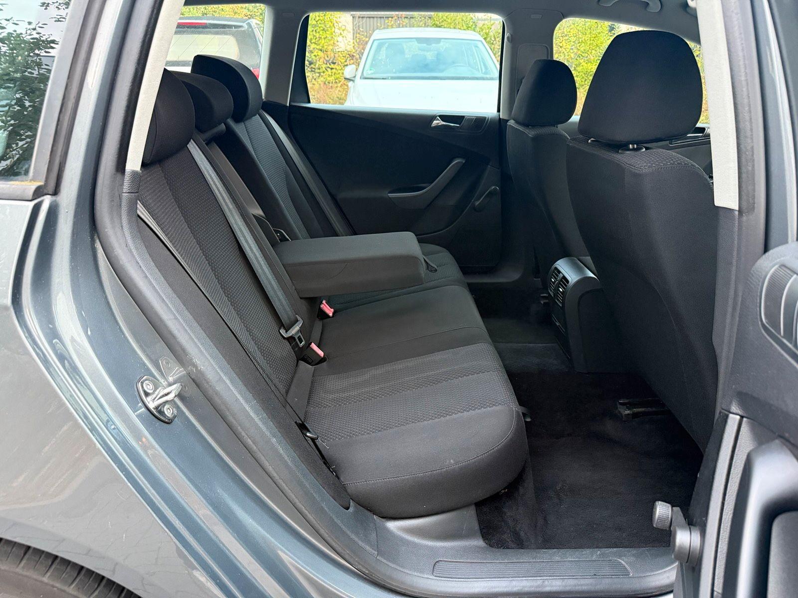 Volkswagen Passat 2006 — photo 15