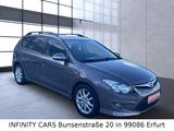 Hyundai i30 CW 1.6 CRDi Comfort - Hyundai i30: Comfort