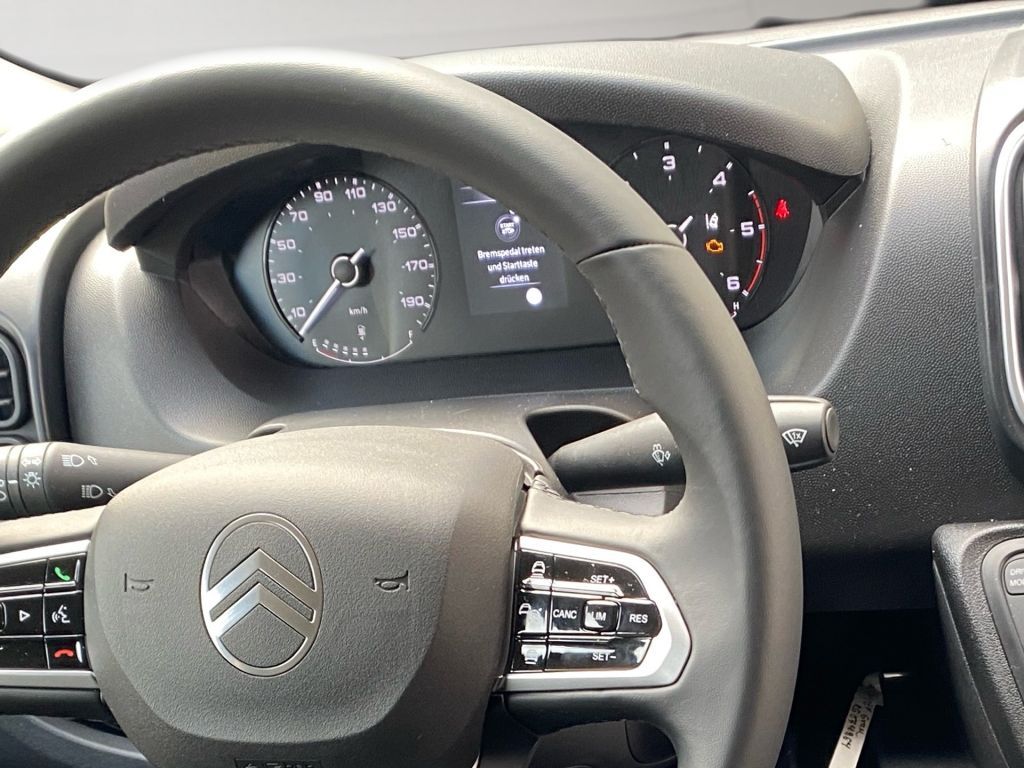 Fahrzeugabbildung Citroën Jumper 2.2 BlueHDi 140 L2H2 Autm.Transline Plus