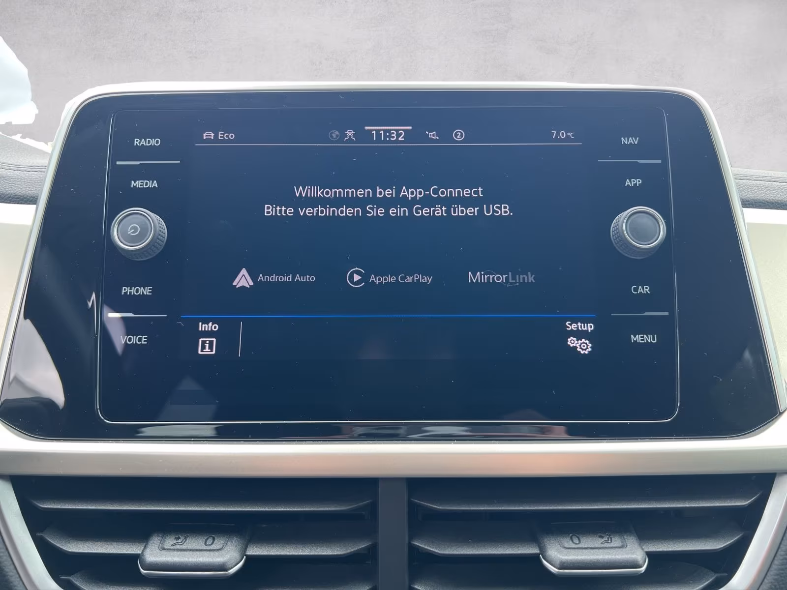 Volkswagen T-Roc Move 1.0 TSI Navi*Kamera*LED*App-Connect, миниатюра 23