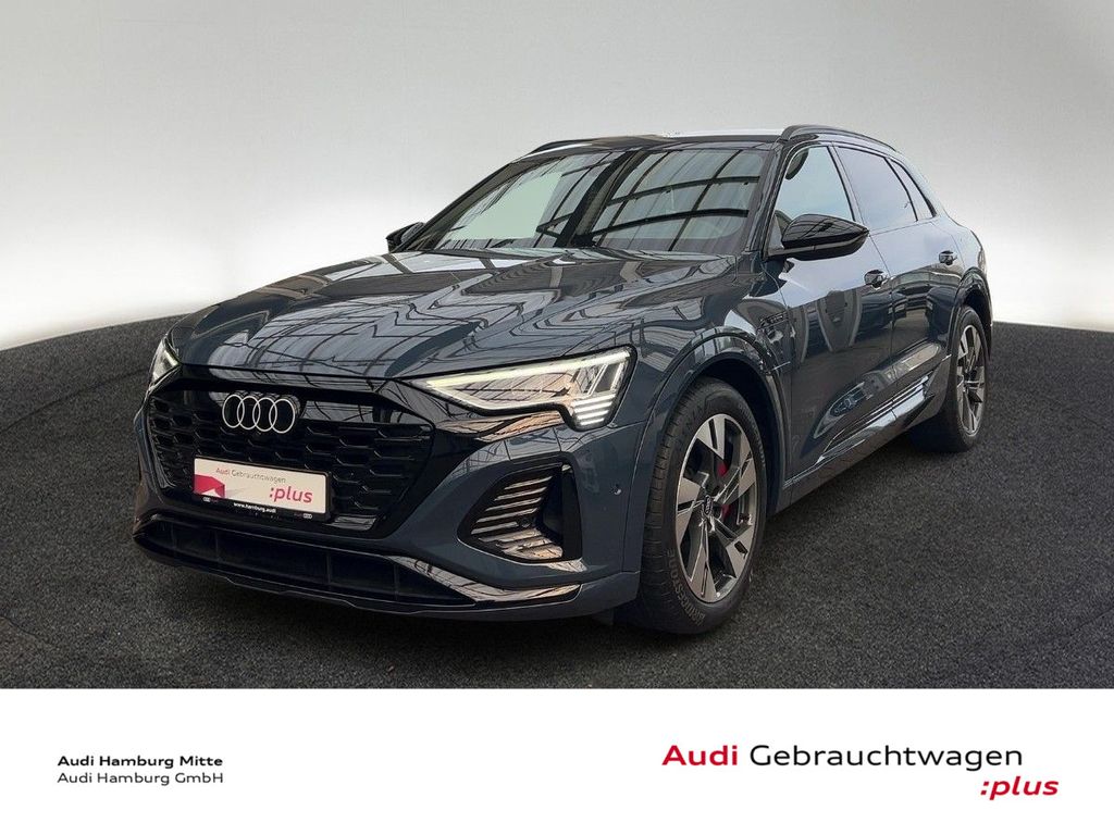 Image of Audi Q8