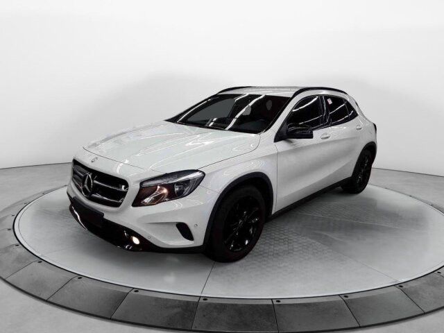 Mercedes-Benz GLA 250 URBAN *NIGHT*T-LEDER*NAVI*18Z*EL-HECK*