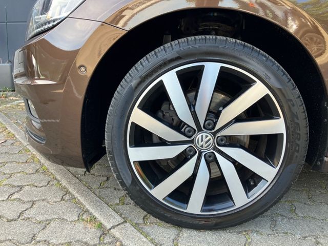 Touran 1.4 TSI Highline BMT Klima LED Navi Alu