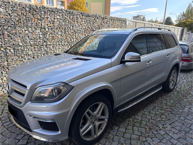 Mercedes-Benz GL 400 4MATIC  AMG Benzin 