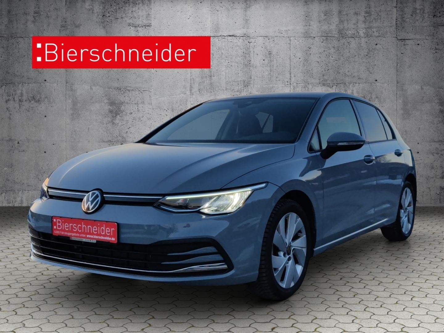 Volkswagen Golf 8 1.5 TSI Move KAMERA NAVI LED ACC SHZ GRA 