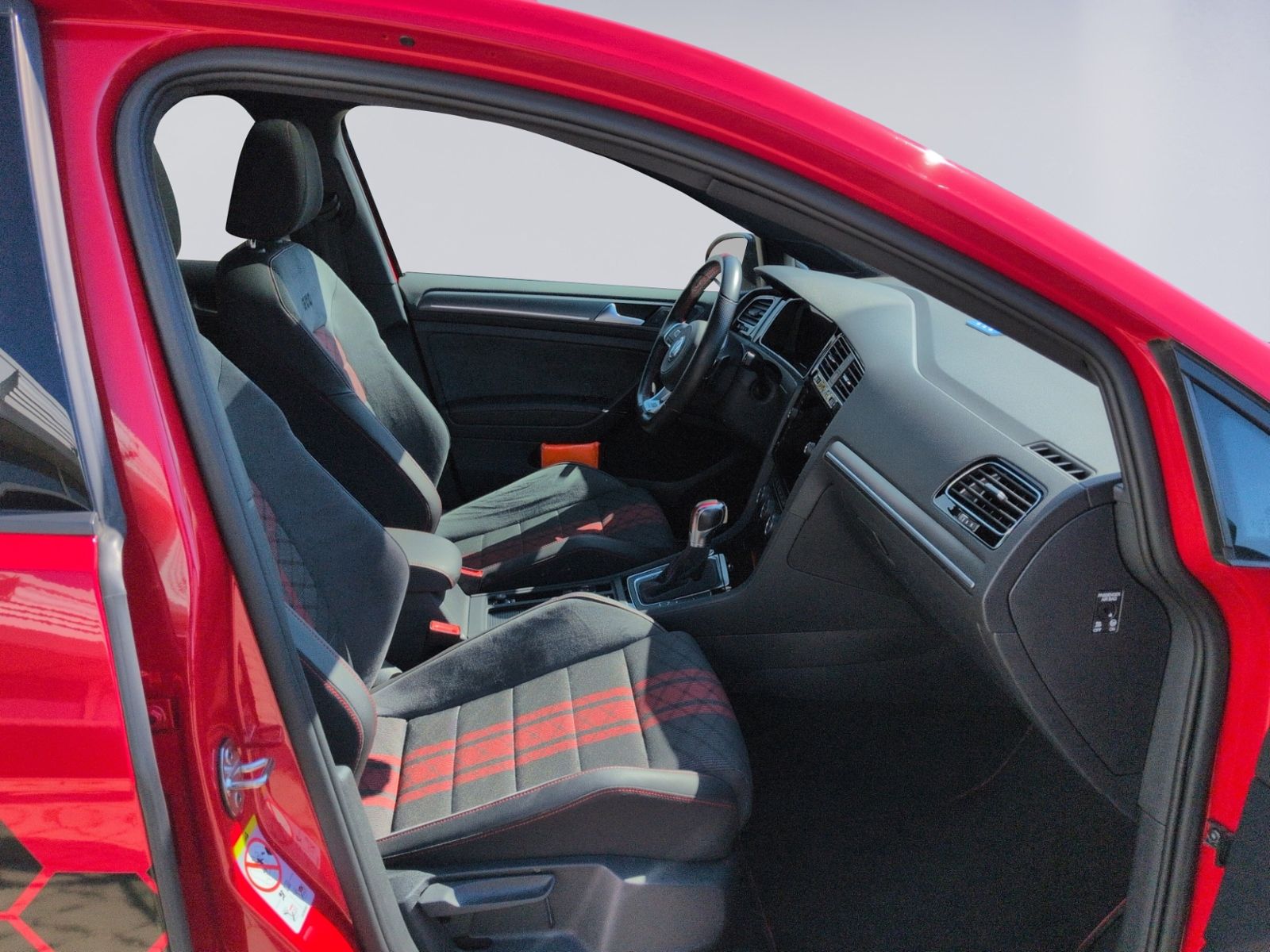 Golf VII "TCR" DSG KAMAERA+PANO+DCC+19"