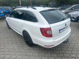 Skoda Superb Combi Family - Skoda Superb aus 2011: Kombi