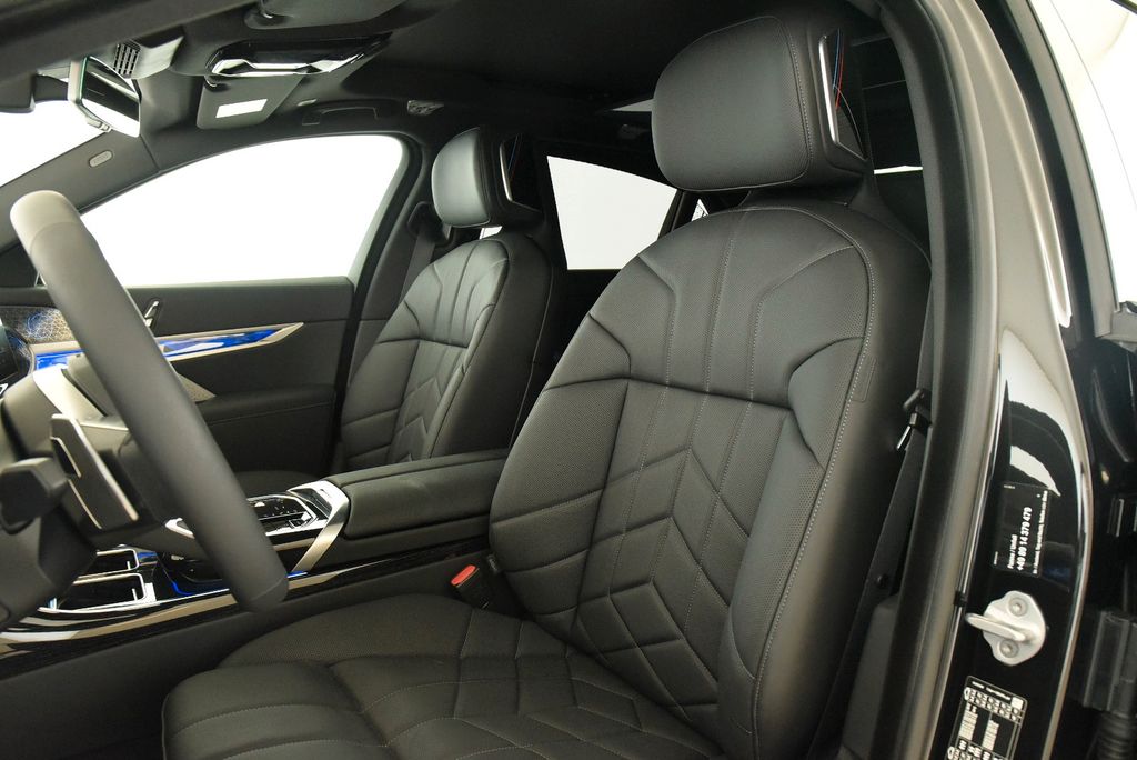 BMW 740