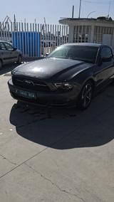 Ford Mustang 2014 305 PS 111.000 km - Ford Mustang: Privatanbieter