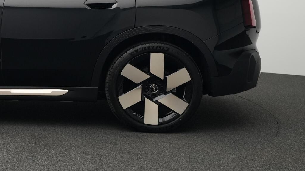 MINI Cooper SE Countryman - Bild 16