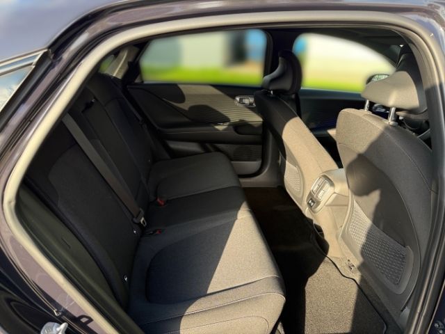 Fahrzeugabbildung Hyundai IONIQ 6 Techniq Elektro 77 +KLIMA+NAVI+RFK+SHZ+U