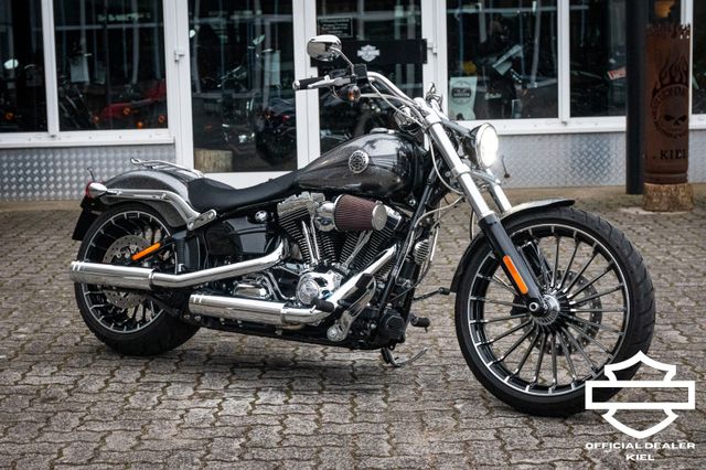 Fahrzeugabbildung Harley-Davidson BREAKOUT 103 FXSB - JEKILL&HYDE - HARD CANDY